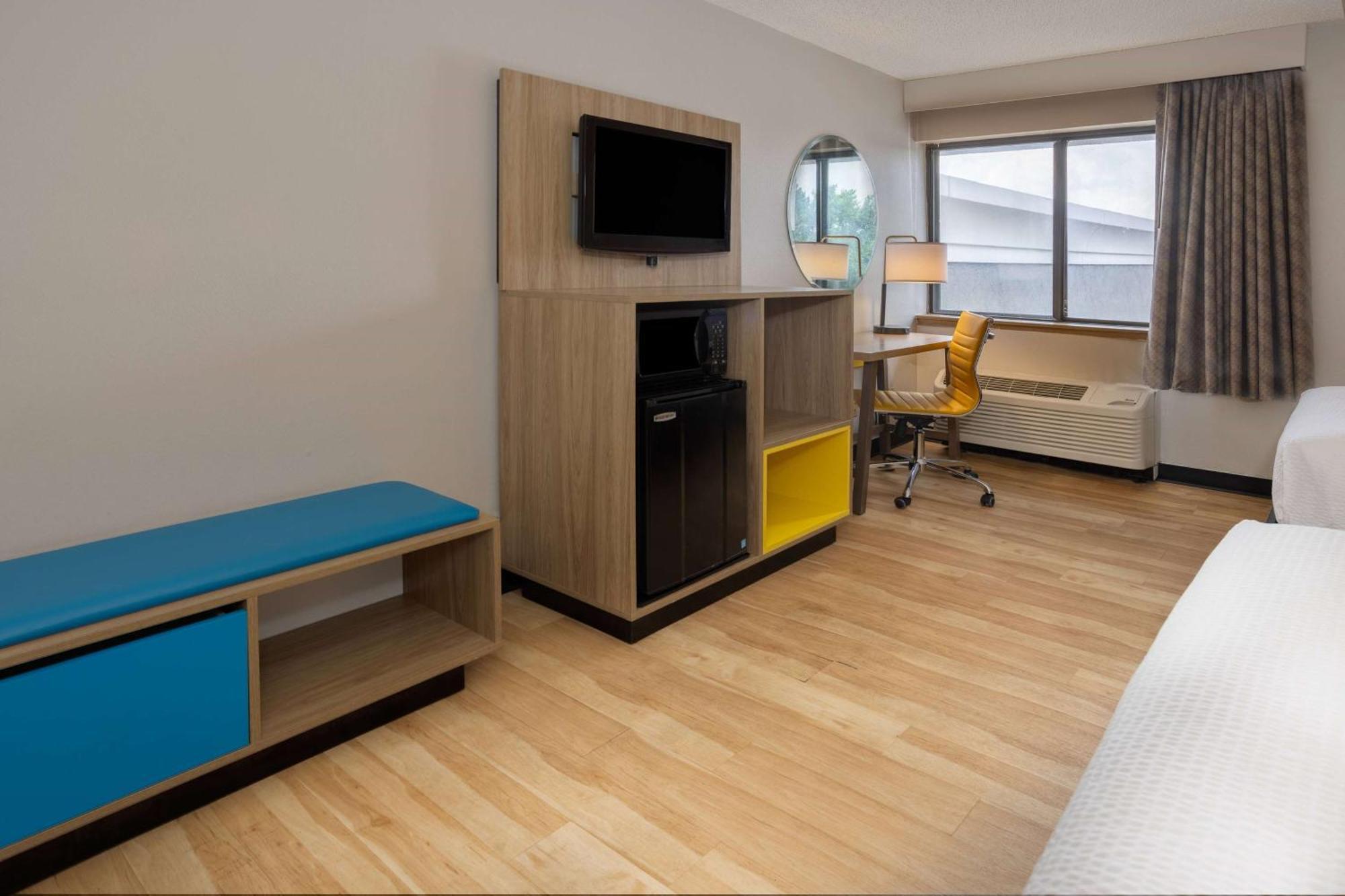 Days Inn By Wyndham Pleasant Prairie Kenosha Ngoại thất bức ảnh
